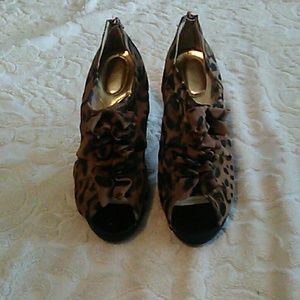 Size 8 peep toe hogh heal